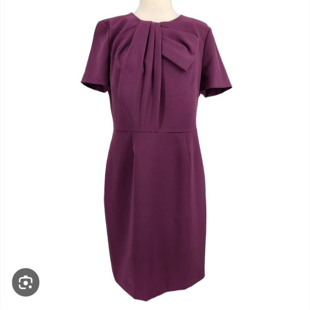 Isaac Mizrahi minimalist quiet luxury bow detail dress with pleats